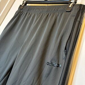 Adidas | Large Mens Joggers